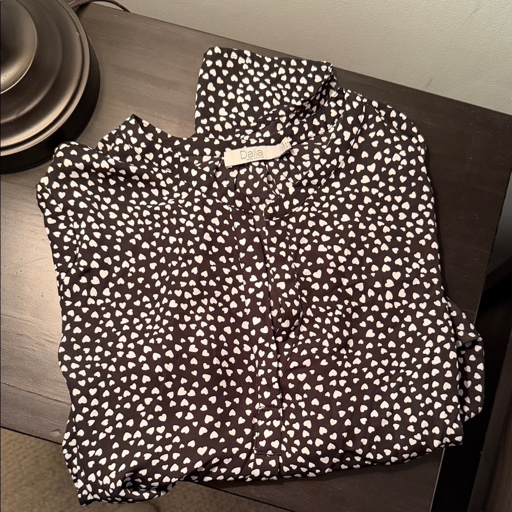 Dalia Heart Pattern Black and White Shirt